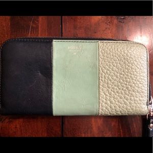 Authentic fossil wallet